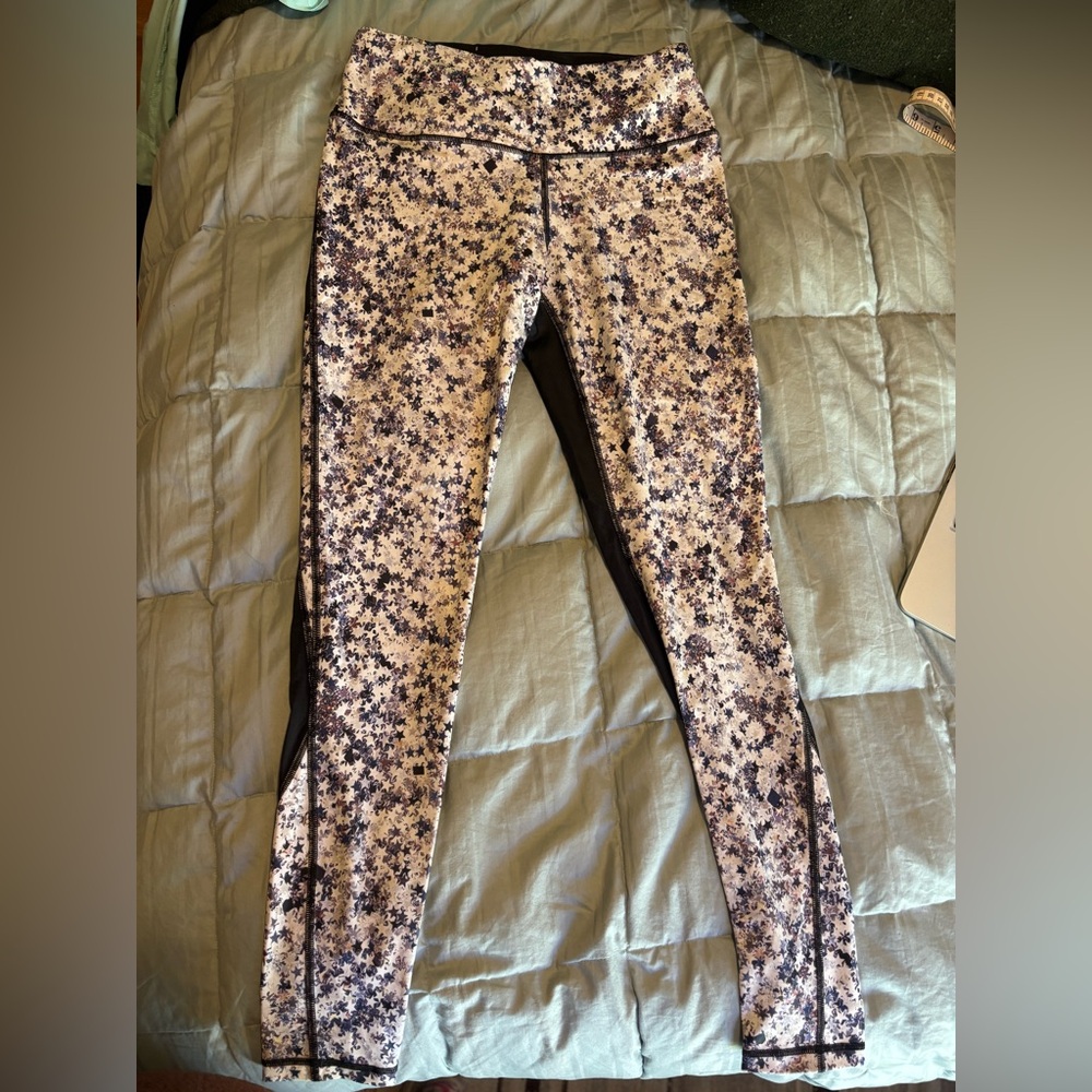 Victoria's Secret VSX Knockout Training Tights - Mesh Venting - Size M